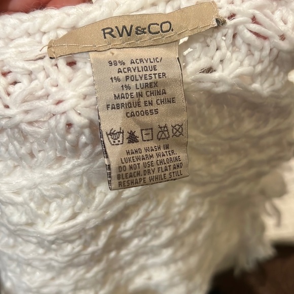 Bundle of 7 Scarves - Picture 3 of 9